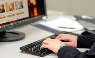 写真 経理スタッフ